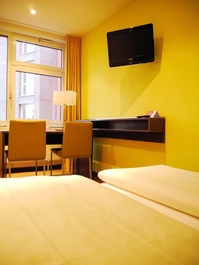 Bridge Inn Hotel Hamburg Hamburgo Exterior foto